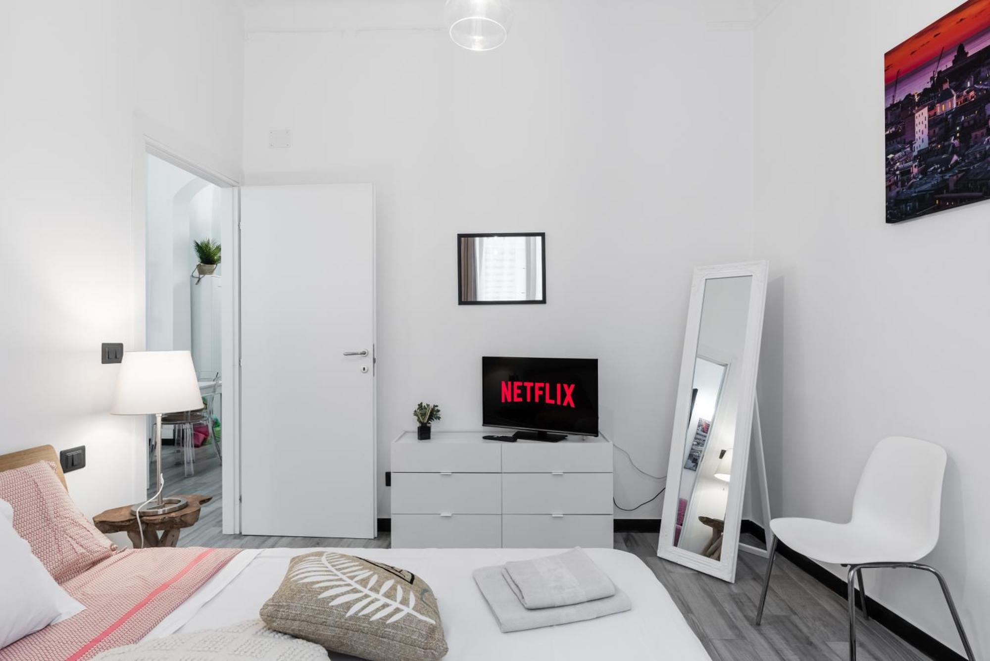 Acquario 5 Minuti, 1Br , Free A-C, Wifi & Netflix "City Center" By Tilo Genua Exterior foto