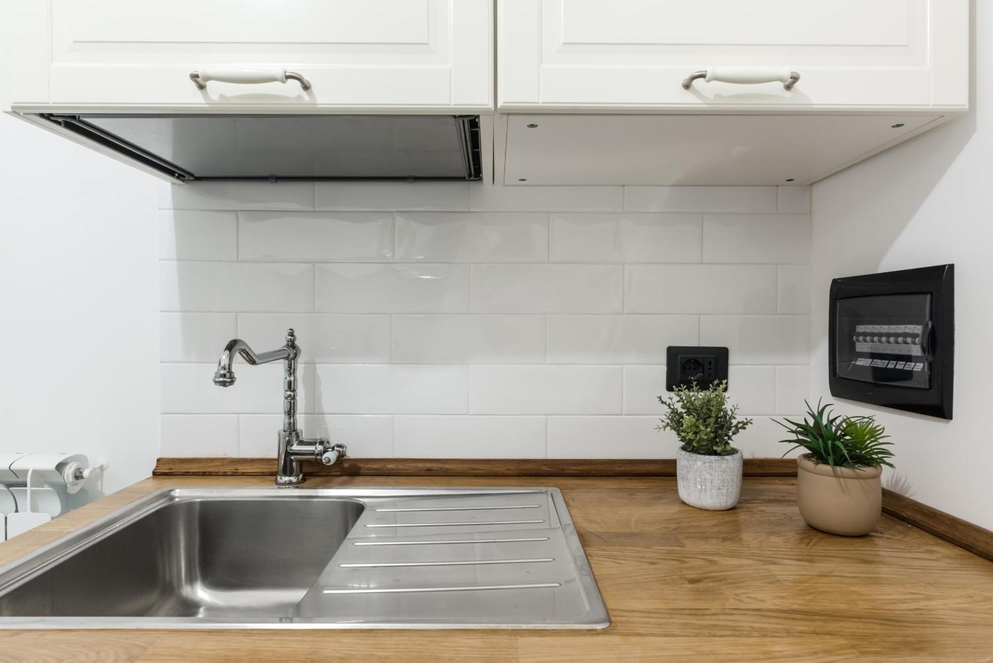 Acquario 5 Minuti, 1Br , Free A-C, Wifi & Netflix "City Center" By Tilo Genua Exterior foto