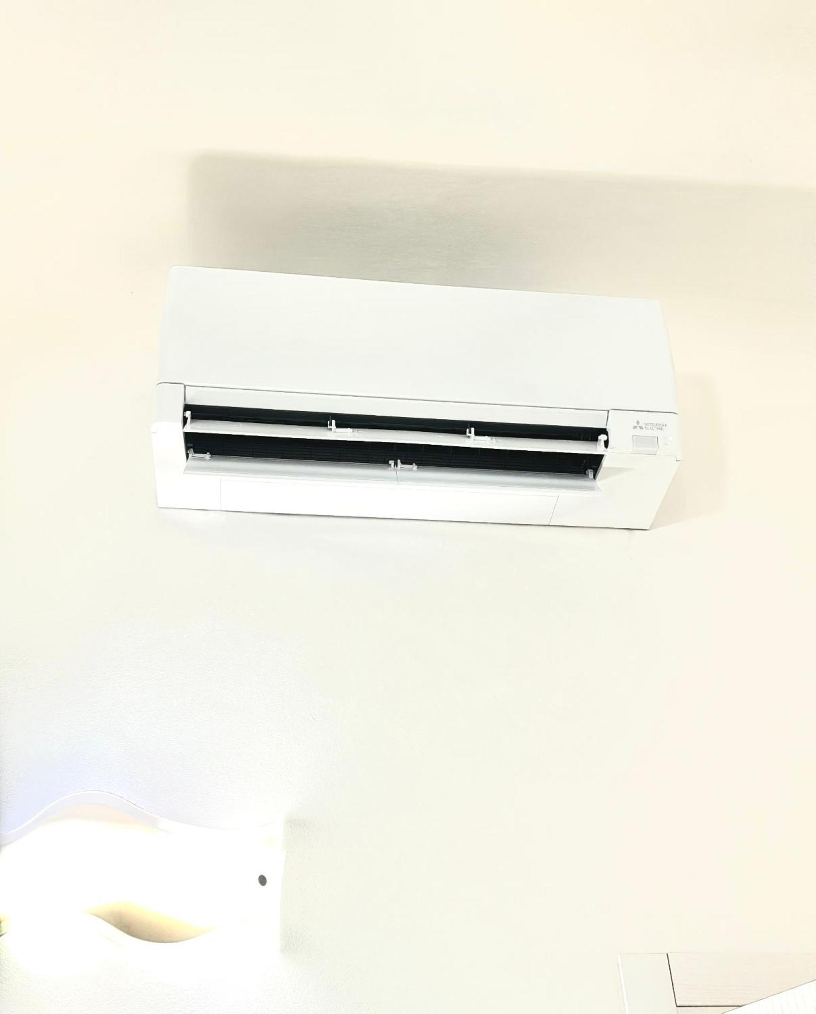 Acquario 5 Minuti, 1Br , Free A-C, Wifi & Netflix "City Center" By Tilo Genua Exterior foto